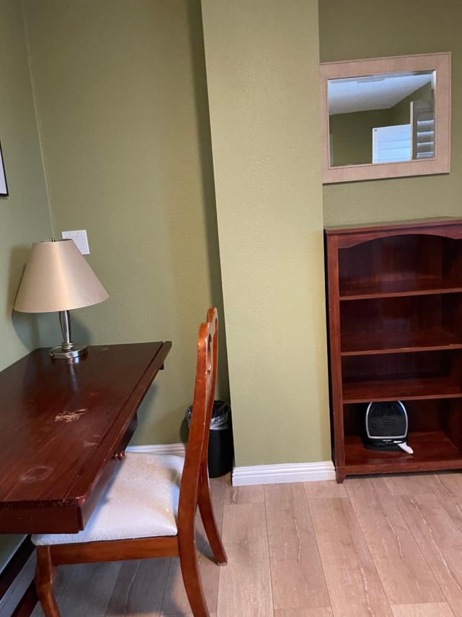Private Room In Los Angeles With Ac, Strong Wifi, Smart Tv, Work Desk Near Sofi Stadium Extérieur photo