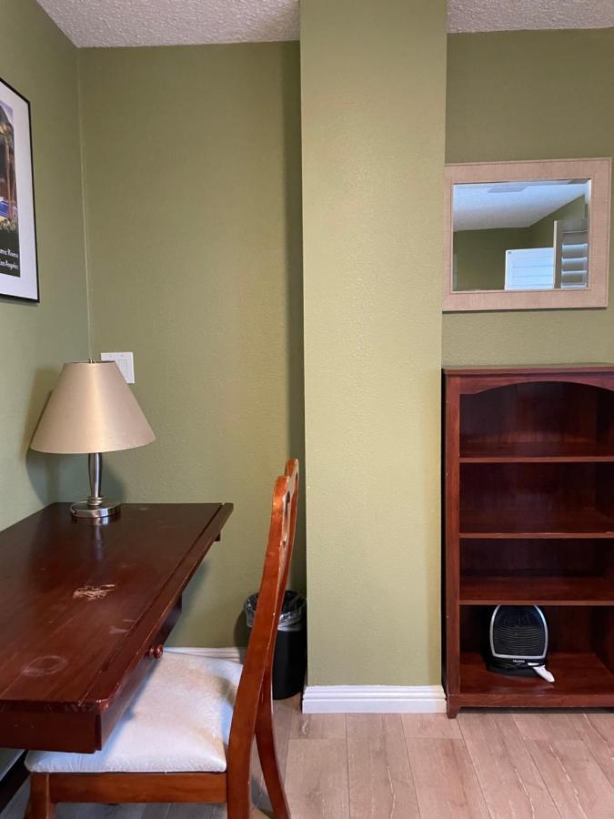 Private Room In Los Angeles With Ac, Strong Wifi, Smart Tv, Work Desk Near Sofi Stadium Extérieur photo