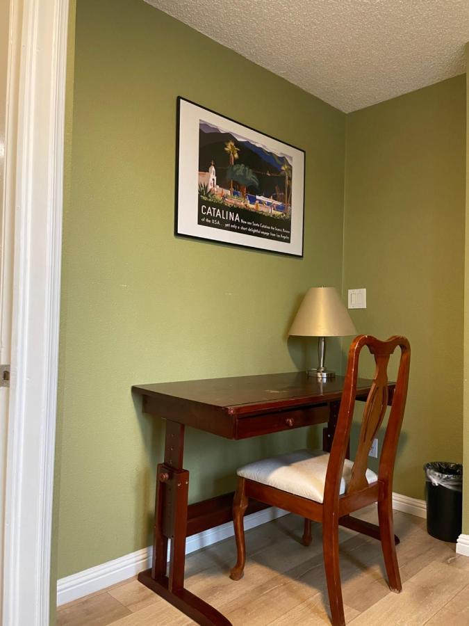 Private Room In Los Angeles With Ac, Strong Wifi, Smart Tv, Work Desk Near Sofi Stadium Extérieur photo
