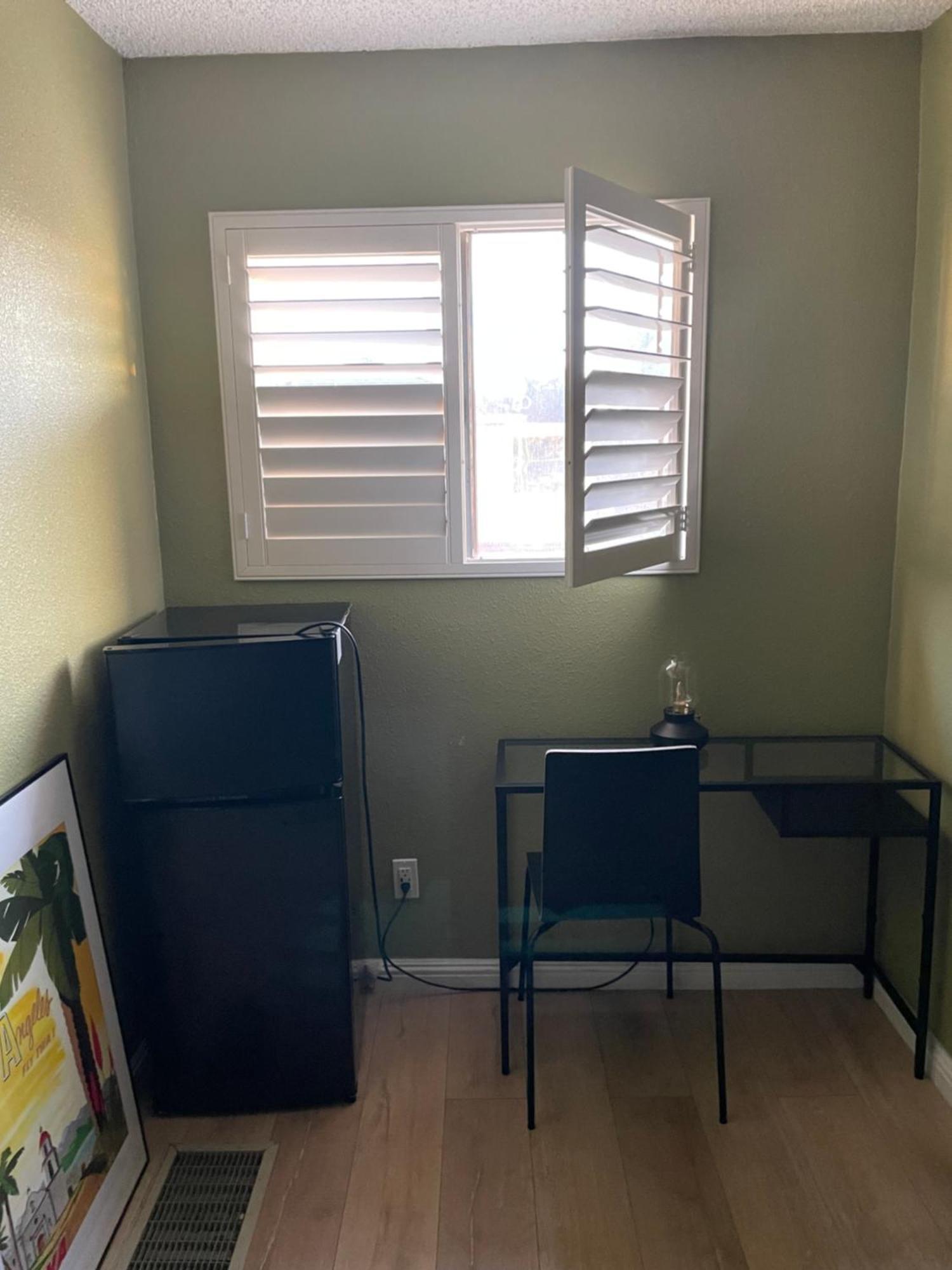 Private Room In Los Angeles With Ac, Strong Wifi, Smart Tv, Work Desk Near Sofi Stadium Extérieur photo