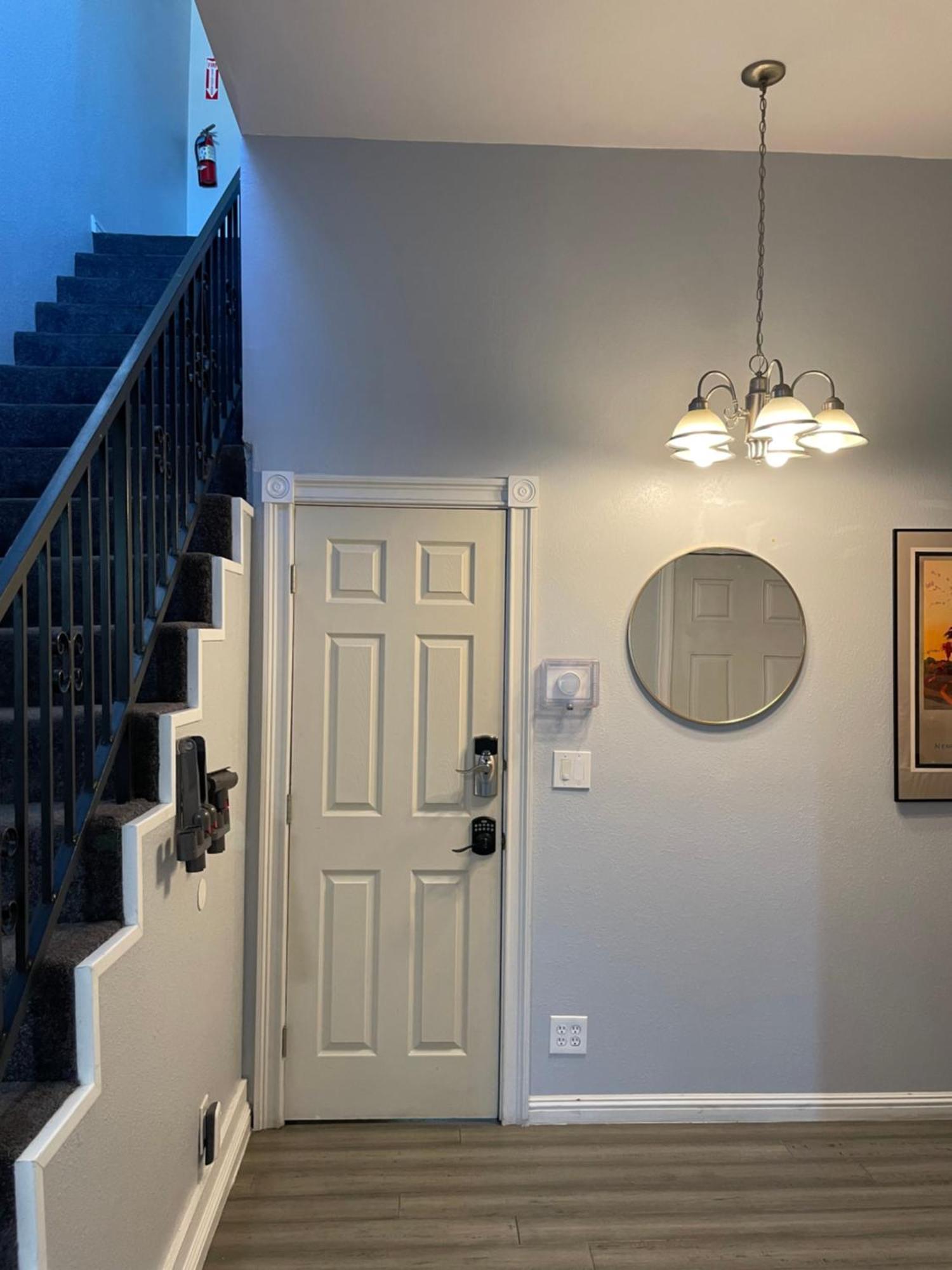 Private Room In Los Angeles With Ac, Strong Wifi, Smart Tv, Work Desk Near Sofi Stadium Extérieur photo