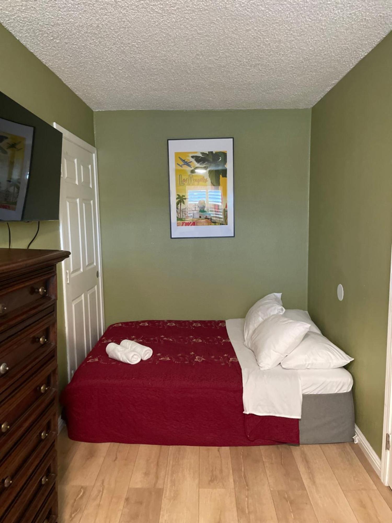 Private Room In Los Angeles With Ac, Strong Wifi, Smart Tv, Work Desk Near Sofi Stadium Extérieur photo